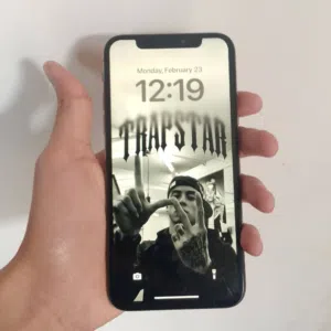 Apple iPhone XS 64 GB in Tripoli