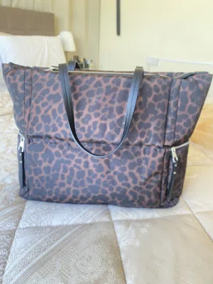 Brand new tote quilted handbag
