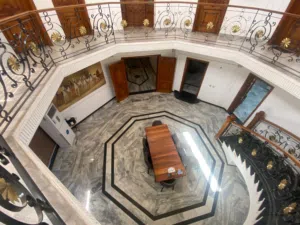 More than 6 bedrooms . Unfurnished . Yearly4