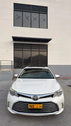 Used Toyota Avalon in Muscat