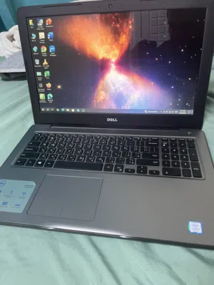 Dell inspiron 15.6 لابتوب Dell Inspiron معالج Intel Core i5 الجيل الثامن