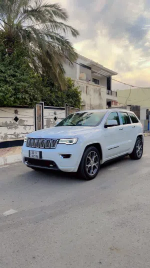 Jeep . Grand Cherokee . 2020 . Used2