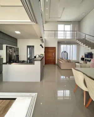 شقة للايجار بالجنينة بناء حديث طابق اول