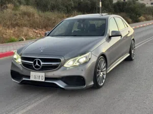 مرسيدس E200