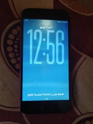 Apple iPhone SE 2 64 GB in Benghazi