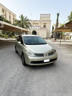 Nissan Tiida 2007