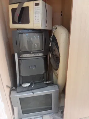 DLC 20 - 24 Liters Microwave in Irbid