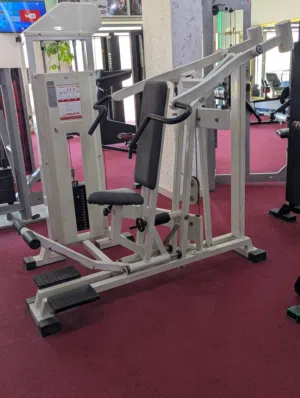 للبيع جهاز جيم احترافي جهاز ضغط الكتف (Deltoid Press) من شركة Panatta الإيطالية