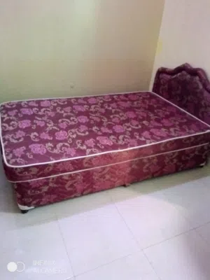 سرير + مرتبة صحية