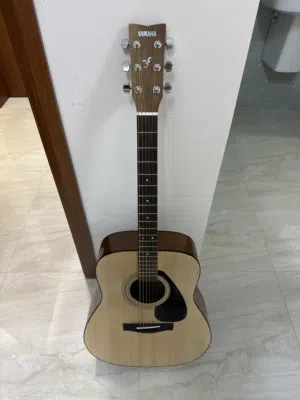 قيتار صوتي/acoustic guitar Yamaha F310