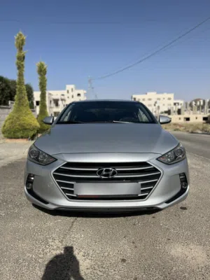 هونداي أفانتي 2018