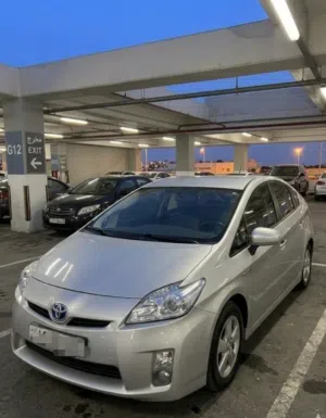 Used Toyota Prius in Amman