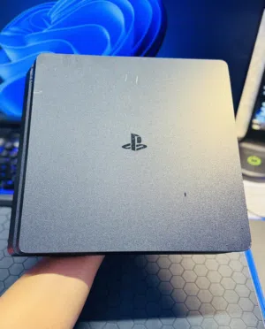 Sony PS4 Slim  1 Games CD FIFA With 1 Original Controller