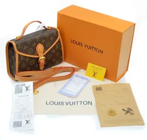 brown Louis Vuitton for sale  in Cairo