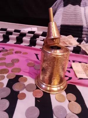 قنديل قديم جدا 1883