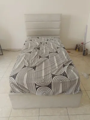 تخت مفرد للبيع