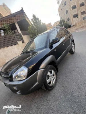 هونداي توسان 2008 ماشيه 85 كم فقط فحص كامل وفل مع فتحه ماشيه 85 الف كم