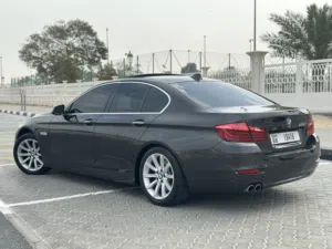 BMW 520.   2015 Gcc  كاملة المواصفات  Full options