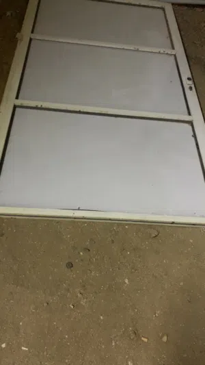 باب الخشب للبيع