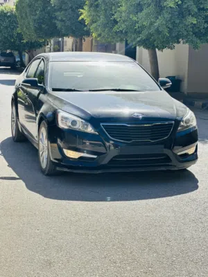 Used Kia Cadenza in Tripoli