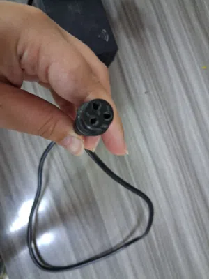 شاحن سكوتر وحش شبه جديد