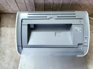 طابعه وراق للبيع مستعمل اسم الشركه CANON