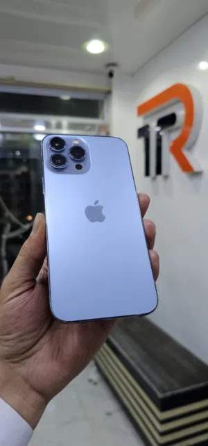 Apple iPhone 13 Pro Max 256 GB in Sana'a