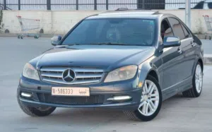 مرسيدس c300  موديل 2010 اربع مقاعد
