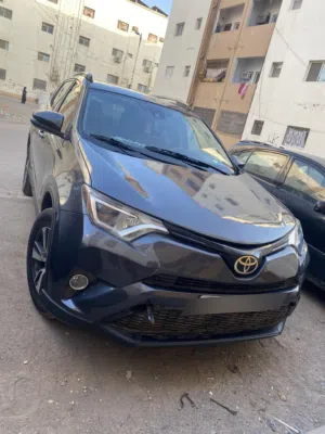 راف فور دبل 2017 فل كامل نظيييف جدااً ماشي 85 الف كيلو فقط والسعر عررررطه