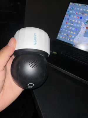 كاميرا مراقبة Uniarch للبيع بحالة ممتازة