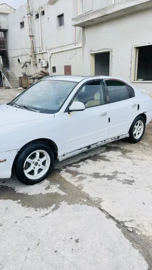هونداي افانتي 2002