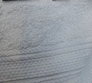 مناشف فندقية فاخرة بالجملة – جودة عالية وأسعار منافسة