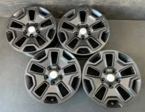 Jeep wrangler Rubicon 2016 alloy weels 5 nos