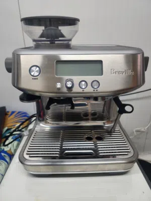 Combo Sale: Breville Barista Pro Espresso Machine & Baratza Encore Grinder