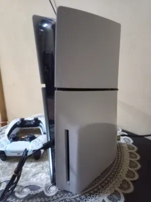 جهاز شبه جديد بلايستيشن بايت سليم ذاكره 1 تيرا بايت