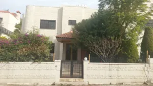 2 Bedrooms . Unfurnished . Yearly0