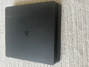PlayStation 4 Slim