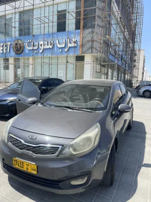 Kia rio 2012للبيع