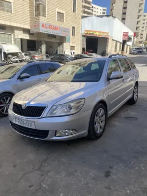 سكودا اكتافية