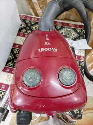 مكنسه كهربائيه نوع دايو 1600واط