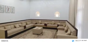 منزل كبير للبيع