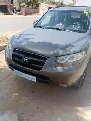 سانتافي للبيع