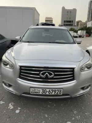 للبيع انڤنتي Qx60 فل ابشن بحاله كالجديدة موديل 2015