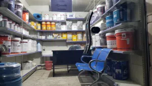 عوازل ارضيات وجدران ومعجون تزريع الحديد