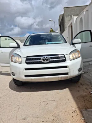 Used Toyota RAV 4 in Misrata