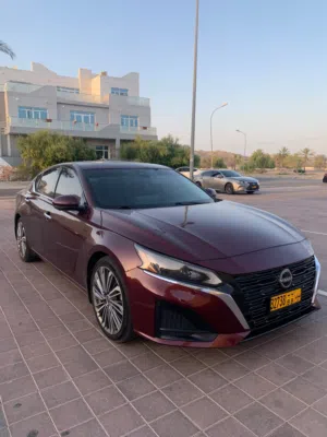 ألتيما 2023 – فئة SL فل كامل