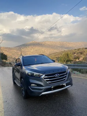 توسان 2017 للبيع او البدل