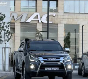 Used Isuzu Other in Amman