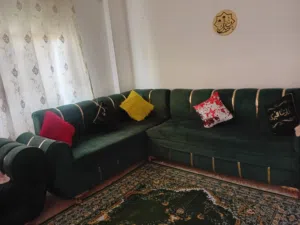 طقم كنب كورنر خشب لاتيه 18