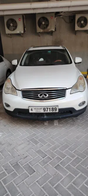 Used Infiniti EX35 in Ajman
